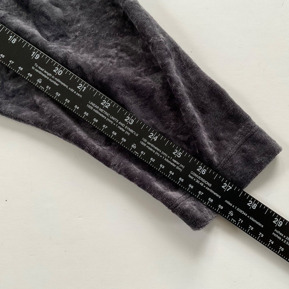 We The Free Milan Crushed Velvet Top Sz S Gray Layering Puff Sleeve Whimsigoth - Picture 10 of 12